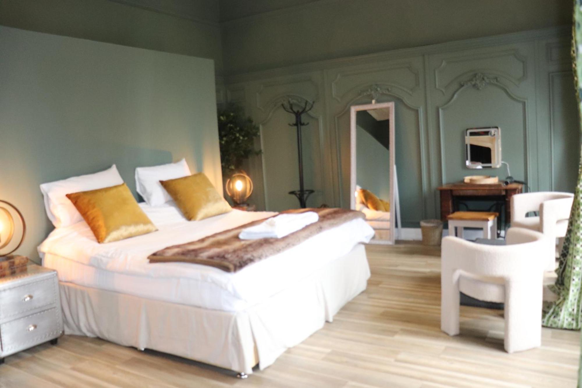 Rooms On The Prom Τσέλτενχαμ Εξωτερικό φωτογραφία